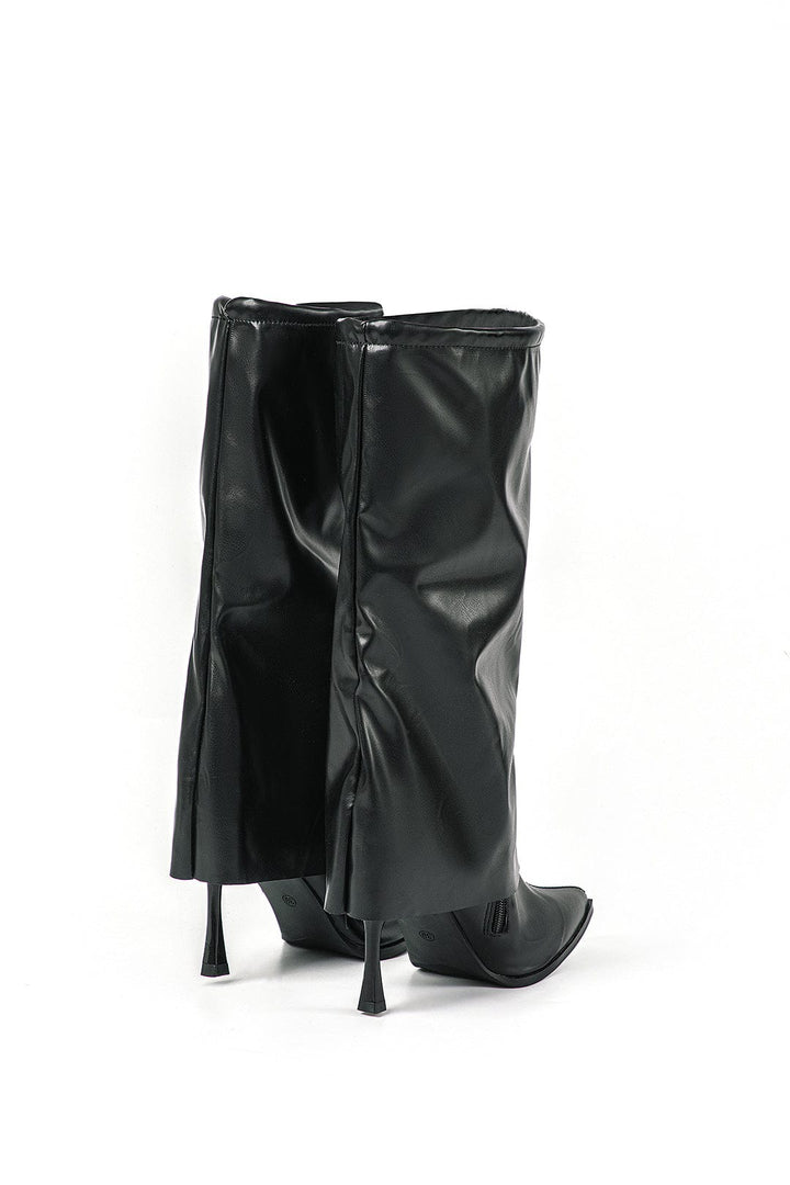 Olivia | Black Designer Boots with Unique Oversized Look