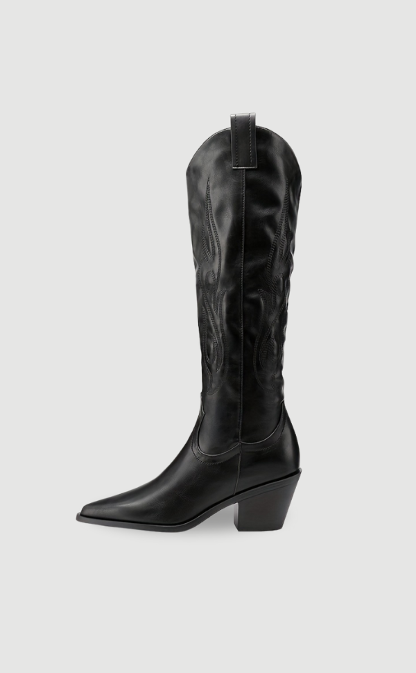 Betty | Modern Cowboy Boot in Black Leather