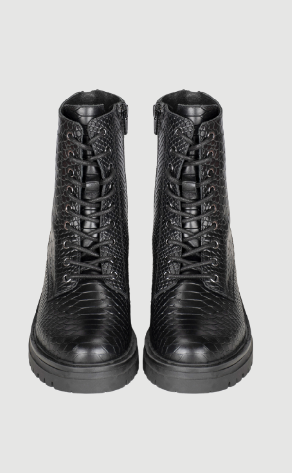 Essie | Stylish Boots